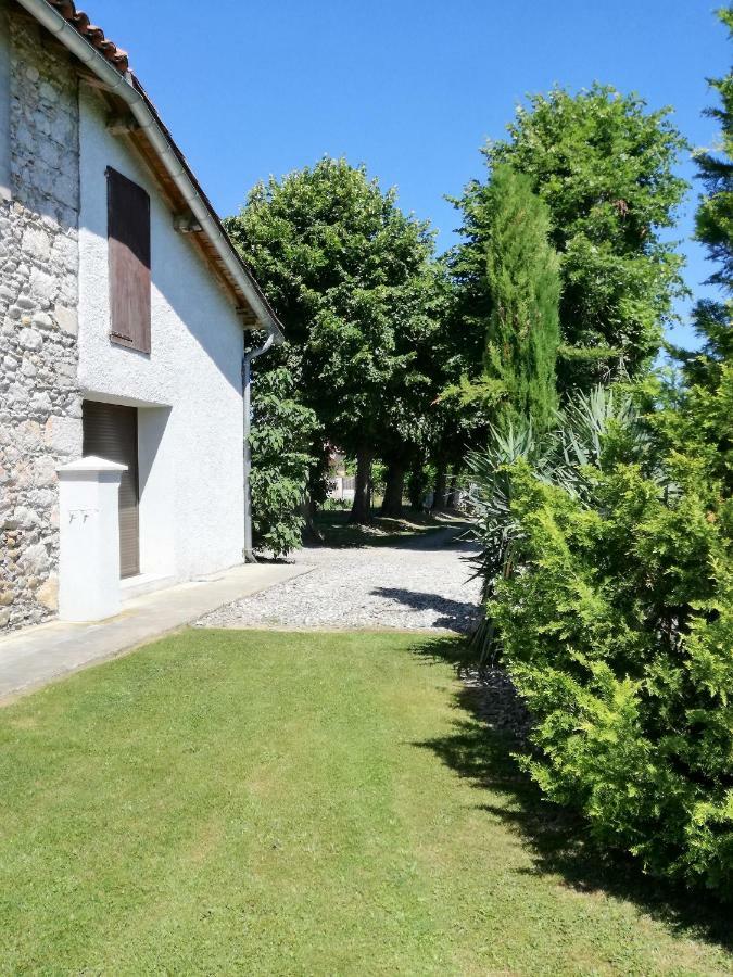 La Magie Des Reves Hotel Montrejeau Exterior photo
