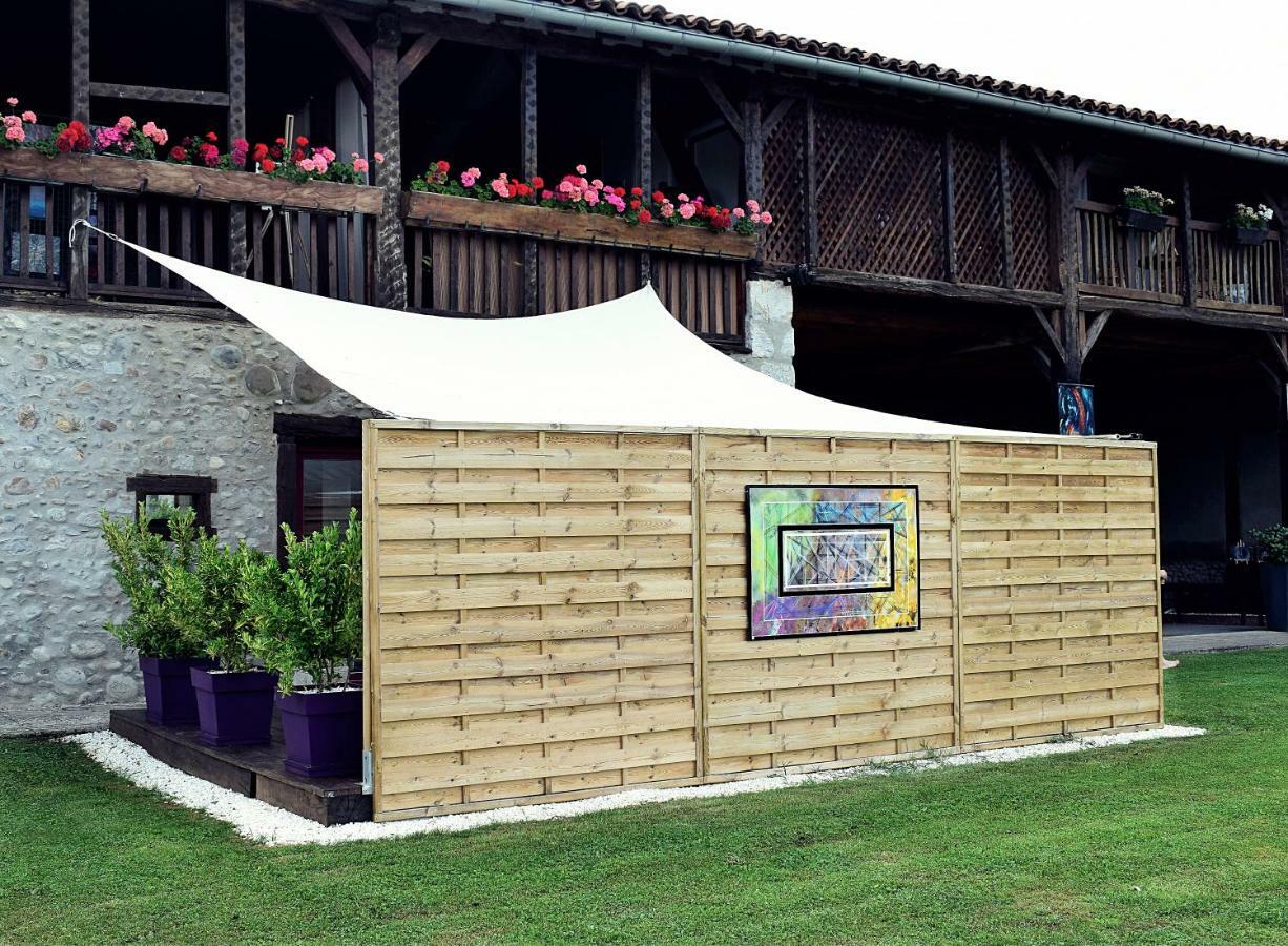La Magie Des Reves Hotel Montrejeau Exterior photo